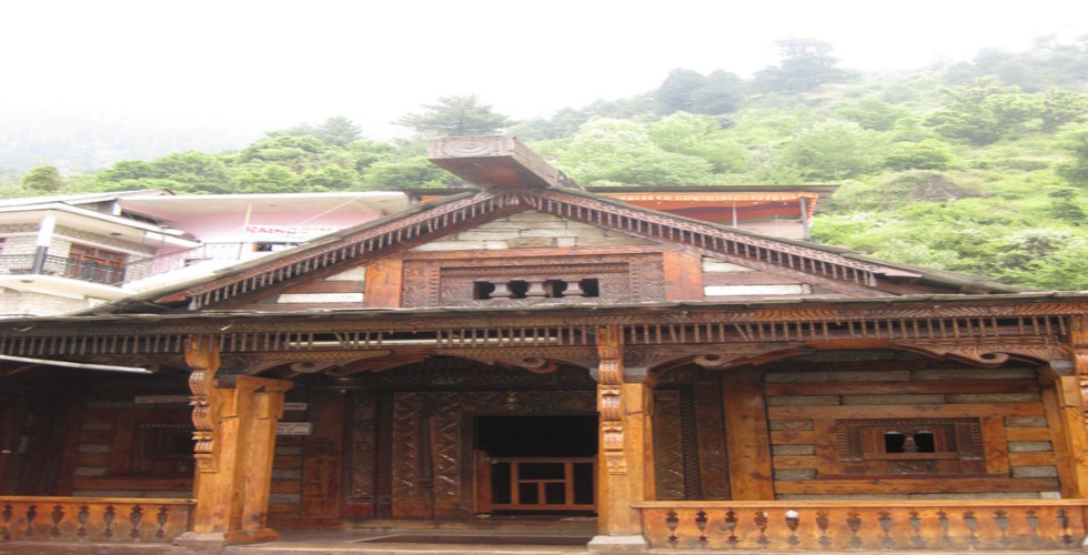 https://d3r8gwkgo0io6y.cloudfront.net/upload/Vashistha kund temple.jpg